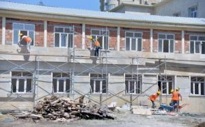 Əsaslı təmirə ehtiyacı olan məktəblərin sayı