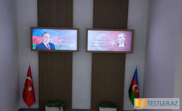 ADNSU-da Azərbaycan-Türkiyə Dostluq Mərkəzinin açılışı olub ADNSU-da Azərbaycan-Türkiyə Dostluq Mərkəzinin açılışı olub