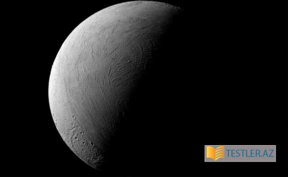 Saturnda həyatın mümkünlüyünə dair yeni sübutlar tapıldı Saturnda həyatın mümkünlüyünə dair yeni sübutlar tapıldı