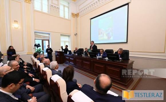 “Azərbaycan dilinin Qarabağ və Şərqi Zəngəzur dialektoloji atlası” təqdim olunub “Azərbaycan dilinin Qarabağ və Şərqi Zəngəzur dialektoloji atlası” təqdim olunub