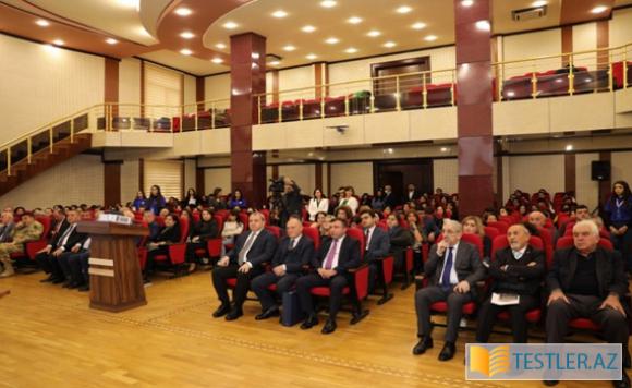 Sənəd və informasiya menecmenti üzrə kadr hazırlığı - BDU-da elmi konfrans Sənəd və informasiya menecmenti üzrə kadr hazırlığı - BDU-da elmi konfrans