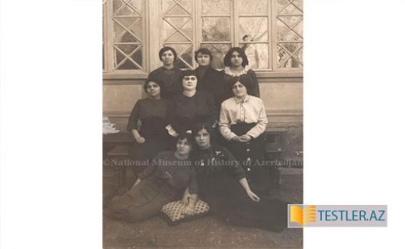 Bakıda qız məktəbinin yaradılmasının təşəbbüsçüsü - Rəhilə Hacıbababəyova Bakıda qız məktəbinin yaradılmasının təşəbbüsçüsü - Rəhilə Hacıbababəyova