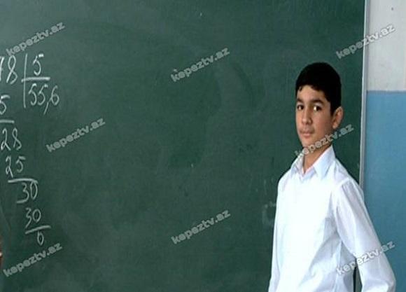 Gəncədən olan 13 yaşlı riyaziyyat dahisi ilə tanış olun Gəncədən olan 13 yaşlı riyaziyyat dahisi ilə tanış olun
